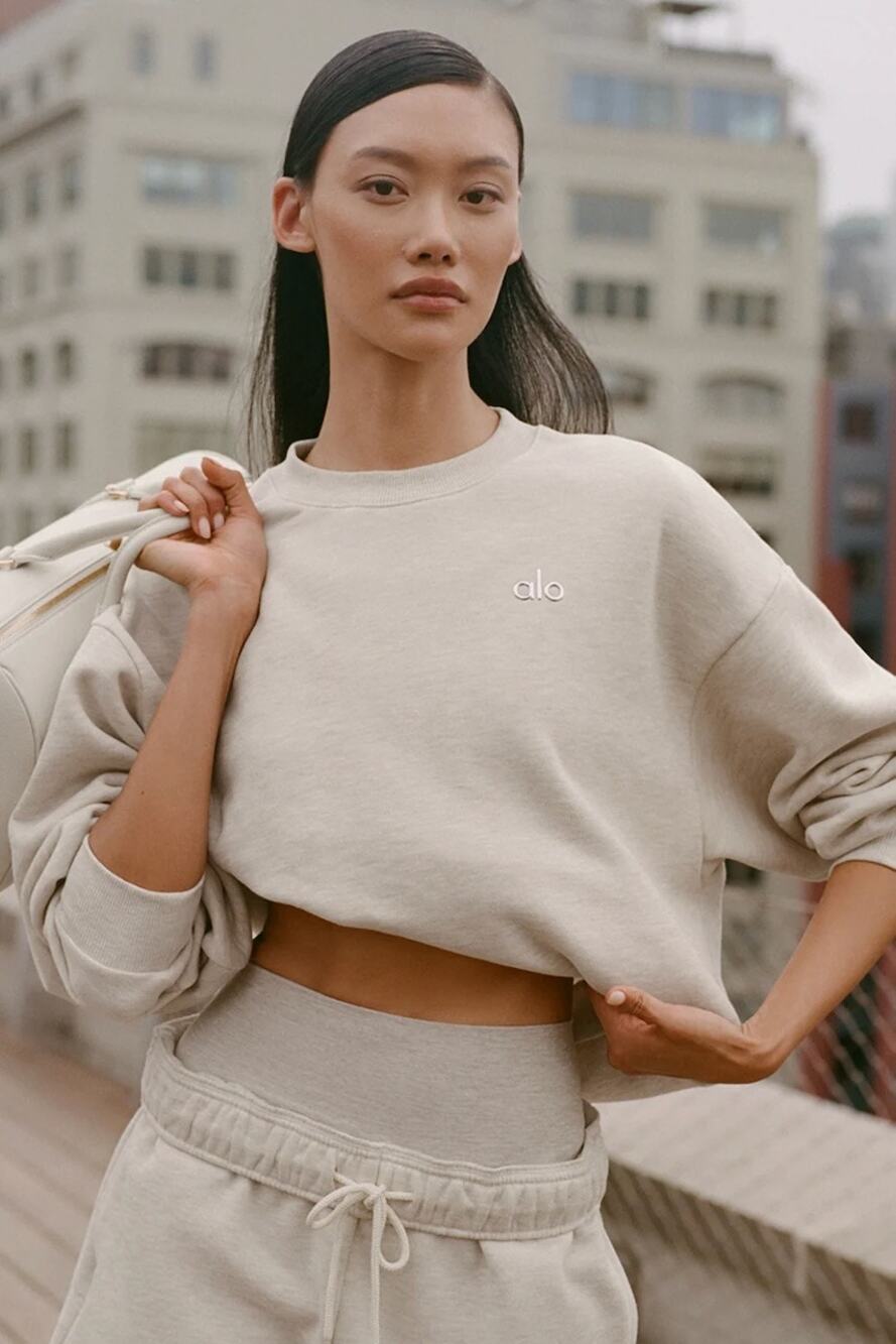 ALO Yoga Accolade Crewneck Sweatshirt Size Small NEW Oatmeal Heather